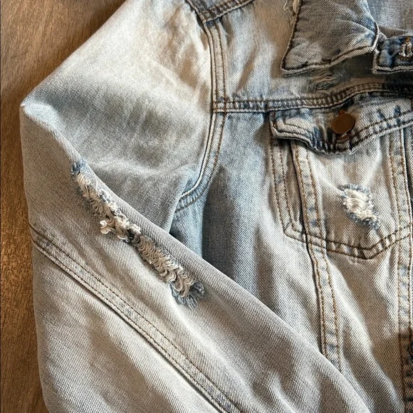 Kut from the Kloth Light Blue Distressed Jean Jacket - Picture 4 of 16